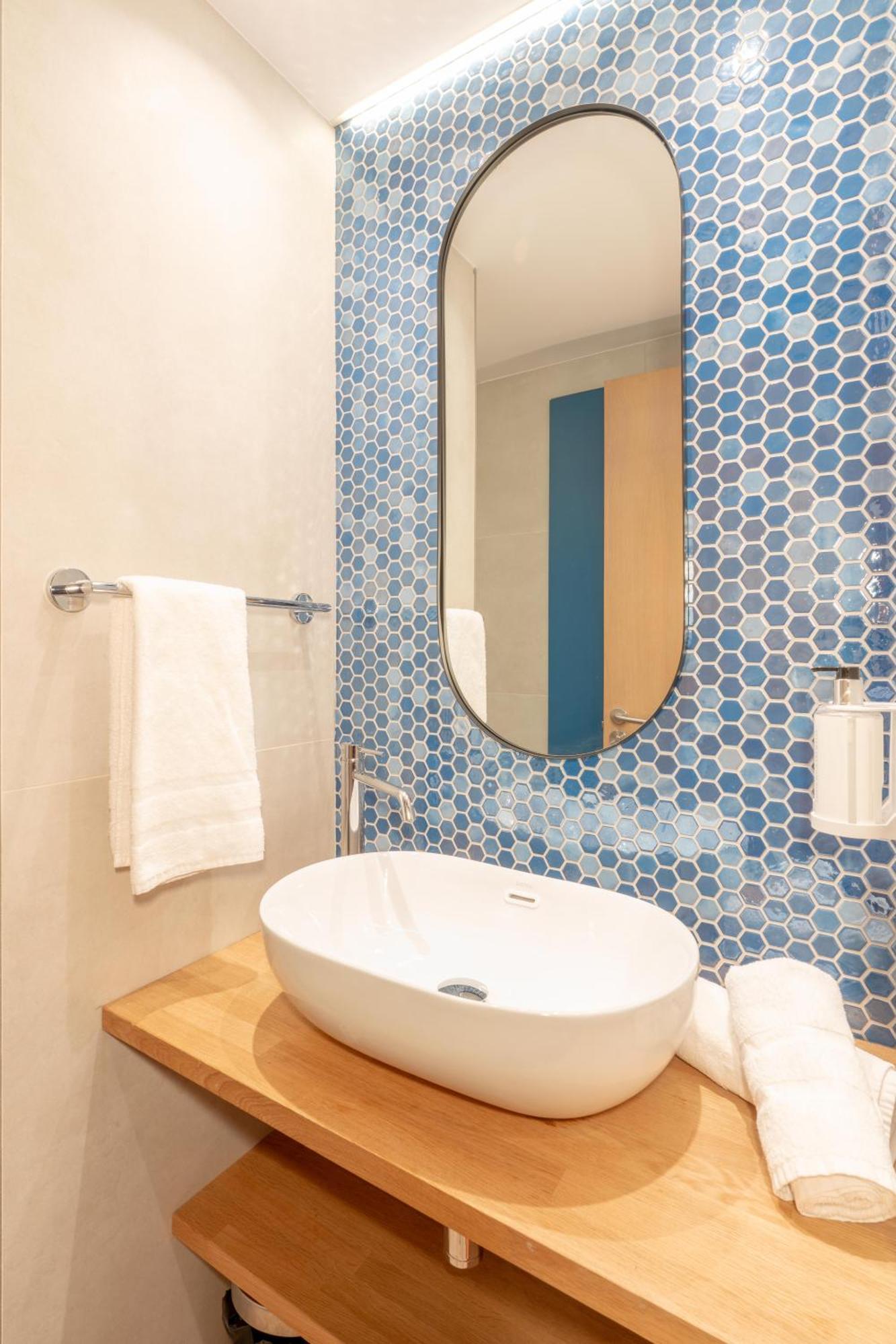 Serennia Cest Apartamentos Arc De Triomf Barcelona Bagian luar foto
